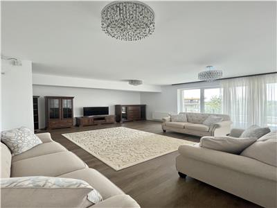 Apartament 3 camere lux, Mobilat&utilat I 1 Loc de parcare